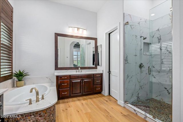 10876 E CELESTIAL Drive, Scottsdale, AZ 85262