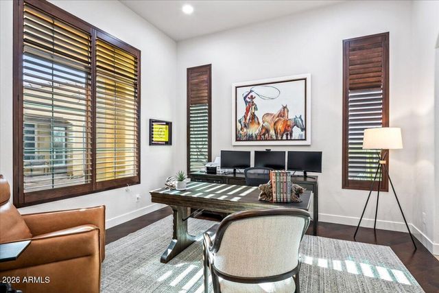 10876 E CELESTIAL Drive, Scottsdale, AZ 85262