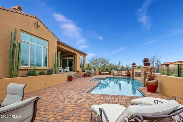 10876 E CELESTIAL Drive, Scottsdale, AZ 85262