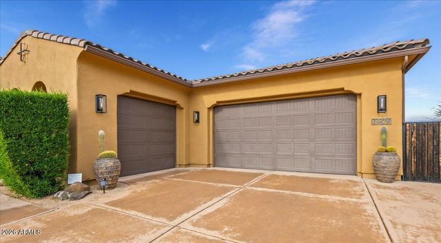 10876 E CELESTIAL Drive, Scottsdale, AZ 85262