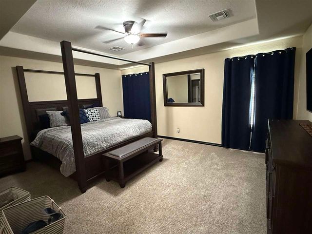 89 NE Deerfield Dr, Elgin, OK 73538