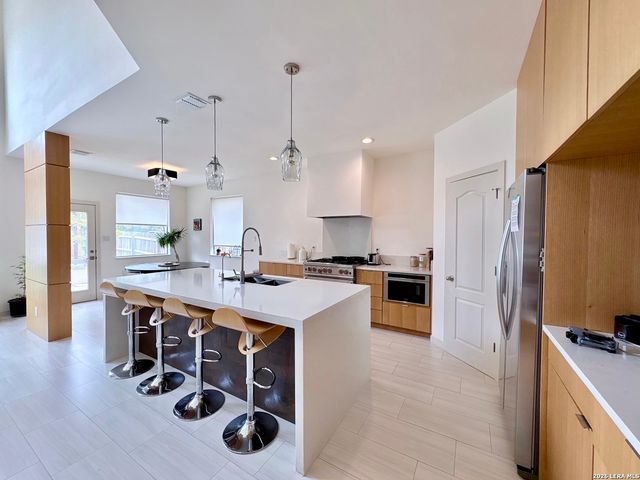 23906 Viento Oaks, San Antonio, TX 78260