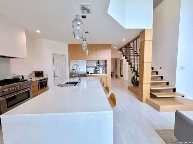 23906 Viento Oaks, San Antonio, TX 78260