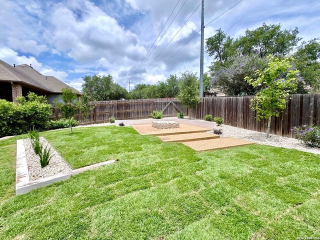 23906 Viento Oaks, San Antonio, TX 78260
