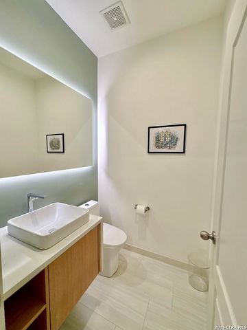 23906 Viento Oaks, San Antonio, TX 78260