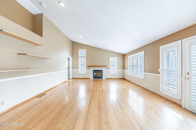 6294 Dog Hollow Court, Reno, NV 89519