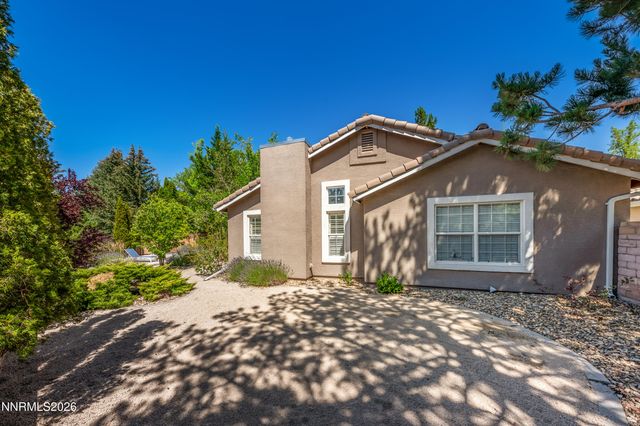 6294 Dog Hollow Court, Reno, NV 89519