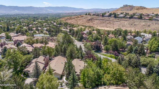 6294 Dog Hollow Court, Reno, NV 89519