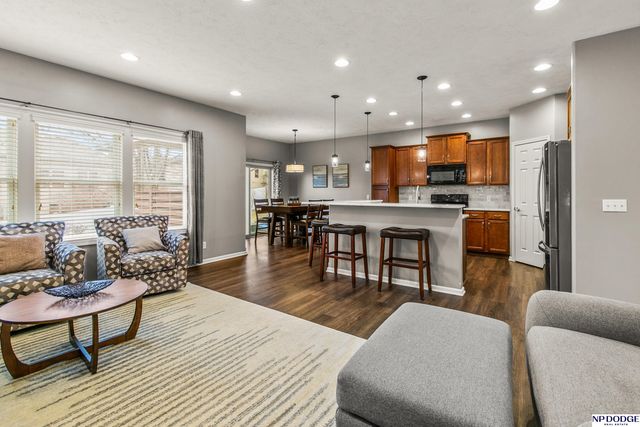 19507 Binney Circle, Elkhorn, NE 68022