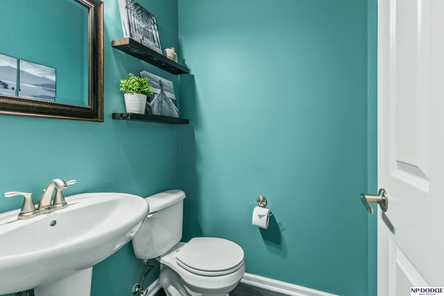 19507 Binney Circle, Elkhorn, NE 68022