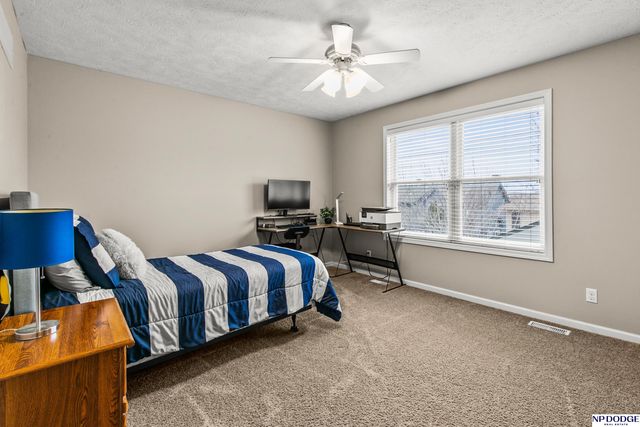 19507 Binney Circle, Elkhorn, NE 68022