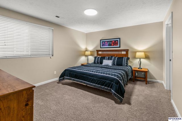 19507 Binney Circle, Elkhorn, NE 68022