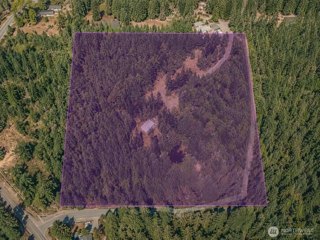 231 E Strong Road, Shelton, WA 98584
