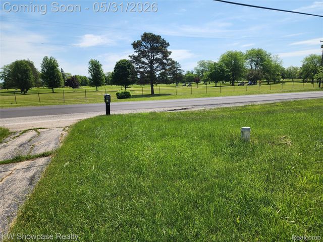 4356 S Vassar Road, Burton, MI 48519