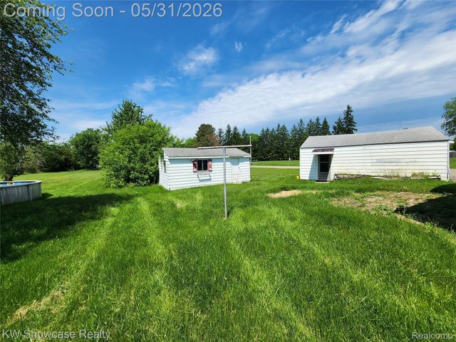 4356 S Vassar Road, Burton, MI 48519