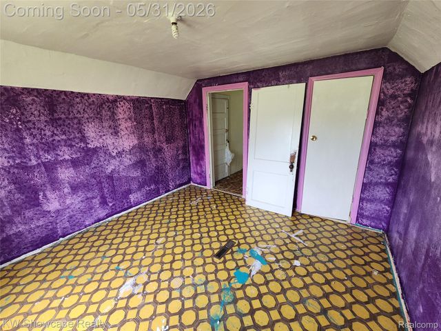 4356 S Vassar Road, Burton, MI 48519