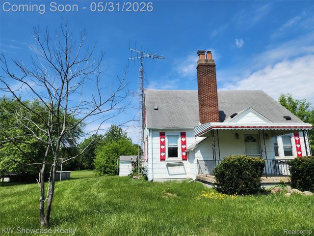 4356 S Vassar Road, Burton, MI 48519