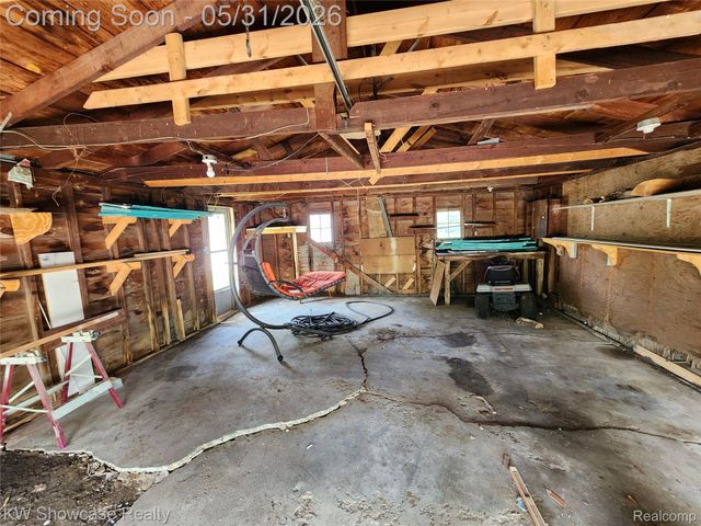 4356 S Vassar Road, Burton, MI 48519