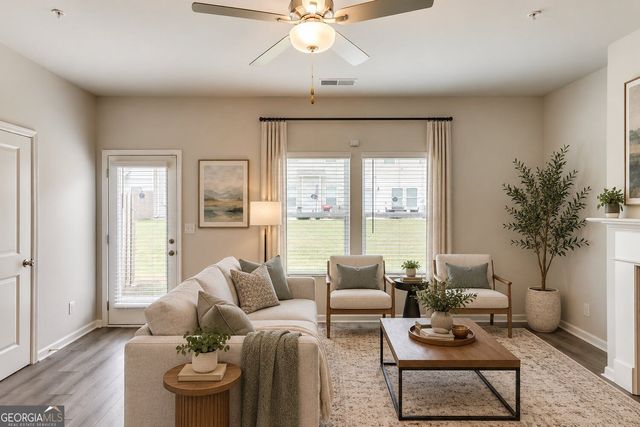 11697 Mendenhall Court, Hampton, GA 30228