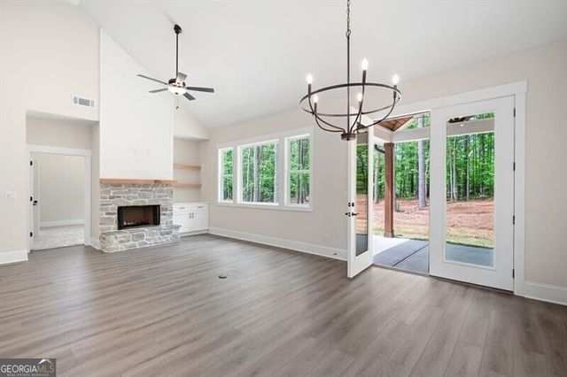 110 Doris Path, Dallas, GA 30157