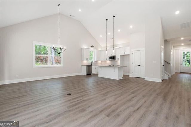 110 Doris Path, Dallas, GA 30157