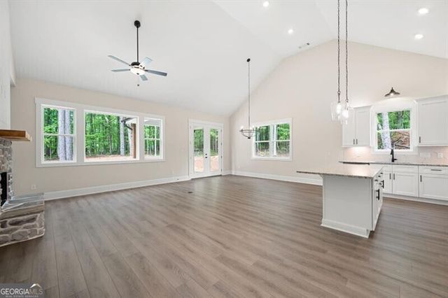 110 Doris Path, Dallas, GA 30157