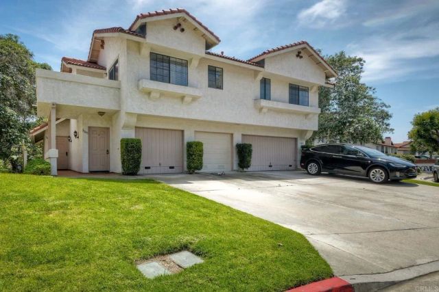 3045 Corte Trabuco, Carlsbad, CA 92009