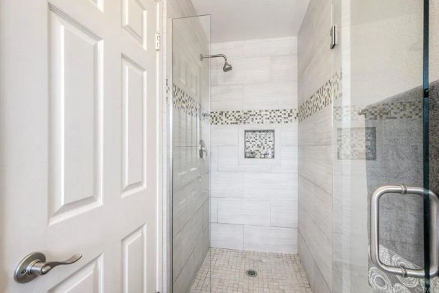 3045 Corte Trabuco, Carlsbad, CA 92009