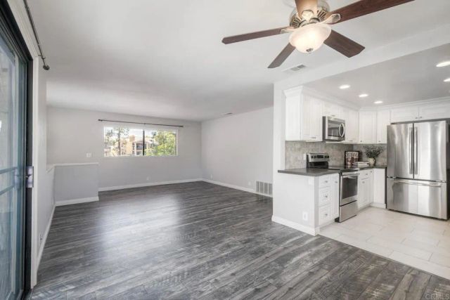 3045 Corte Trabuco, Carlsbad, CA 92009