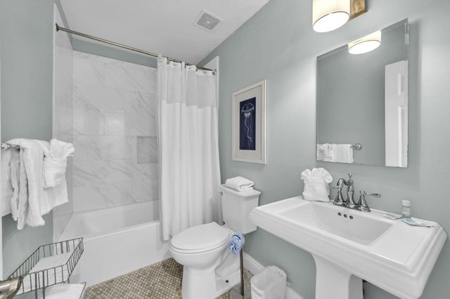 4504 John Avenue, Destin, FL 32541