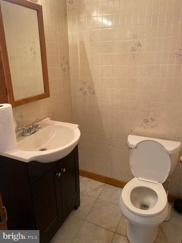 419 BLACK HORSE PIKE, Glendora, NJ 08029