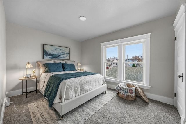 411 8th Avenue SW, Cedar Rapids, IA 52404