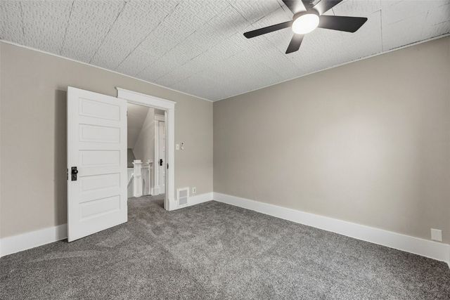 411 8th Avenue SW, Cedar Rapids, IA 52404