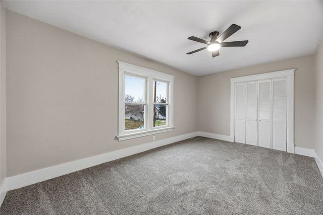 411 8th Avenue SW, Cedar Rapids, IA 52404