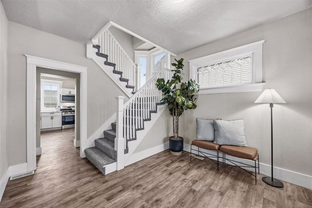 411 8th Avenue SW, Cedar Rapids, IA 52404