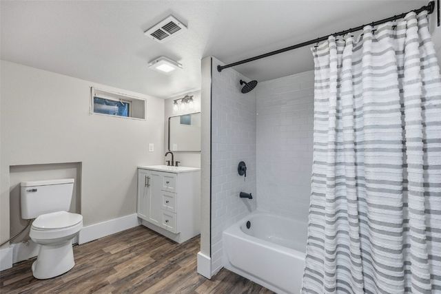 411 8th Avenue SW, Cedar Rapids, IA 52404