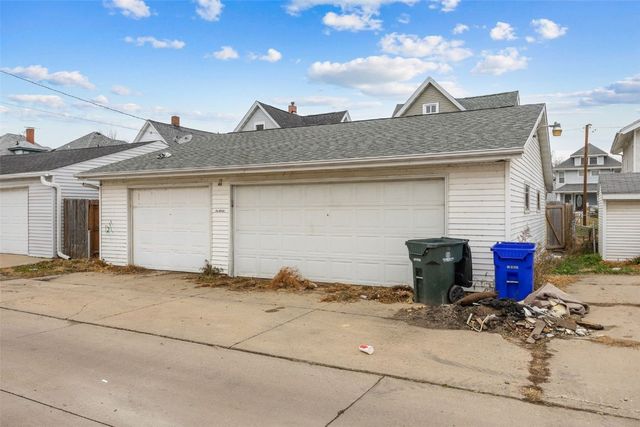 411 8th Avenue SW, Cedar Rapids, IA 52404
