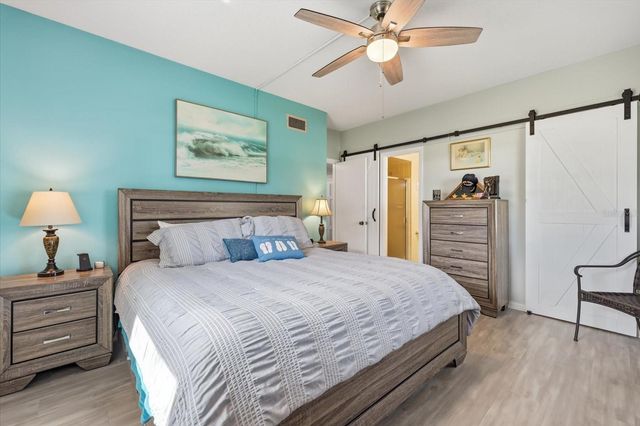 5826 DRIFTWOOD PLACE, Sarasota, FL 34231