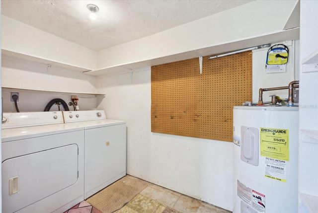 5826 DRIFTWOOD PLACE, Sarasota, FL 34231
