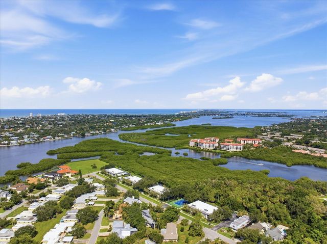 5826 DRIFTWOOD PLACE, Sarasota, FL 34231