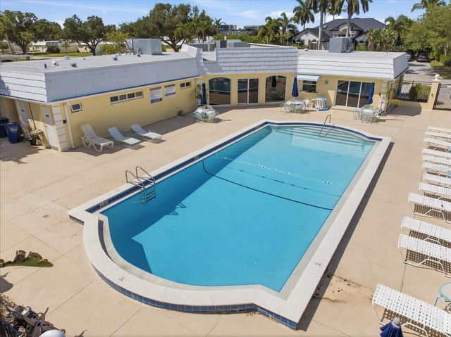 5826 DRIFTWOOD PLACE, Sarasota, FL 34231