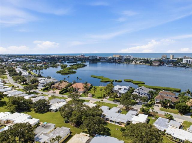 5826 DRIFTWOOD PLACE, Sarasota, FL 34231