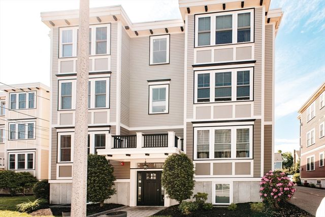 41 Coffey St 4, Boston, MA 02122