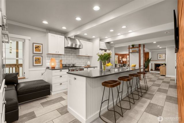 4123 SW Rose Street, Seattle, WA 98136