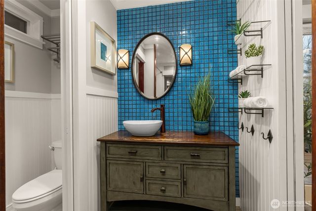 4123 SW Rose Street, Seattle, WA 98136