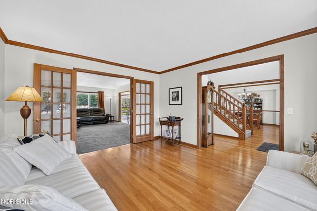 1803 Arrow Lane, Perrysburg, OH 43551