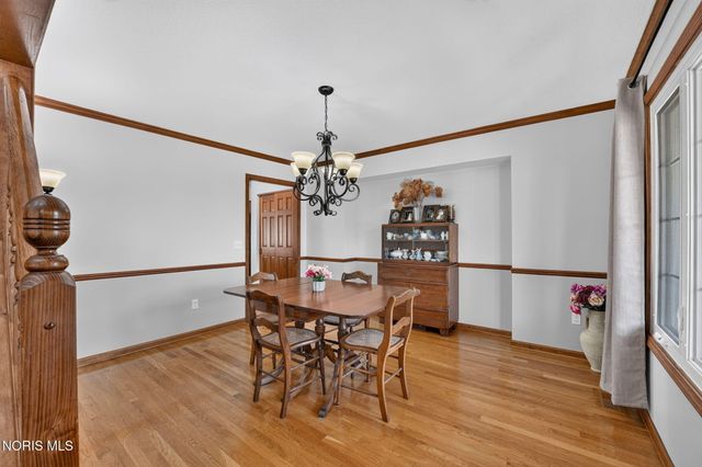 1803 Arrow Lane, Perrysburg, OH 43551