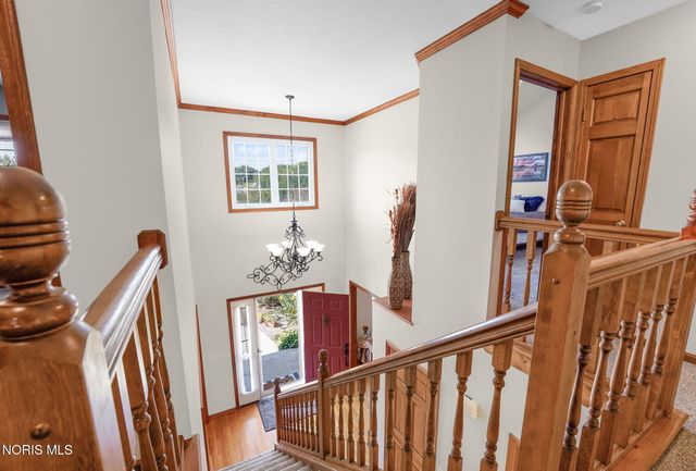 1803 Arrow Lane, Perrysburg, OH 43551