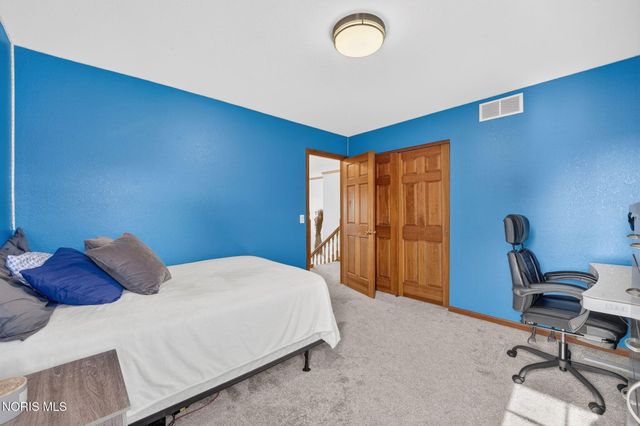 1803 Arrow Lane, Perrysburg, OH 43551