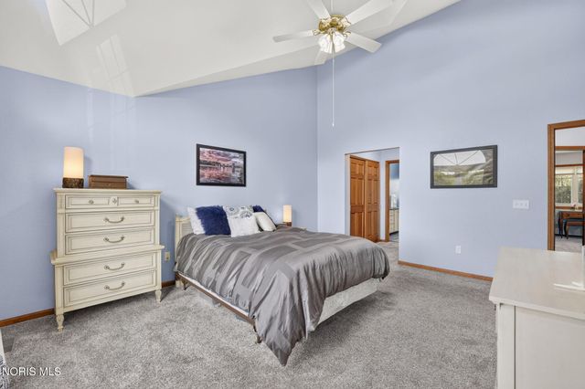 1803 Arrow Lane, Perrysburg, OH 43551